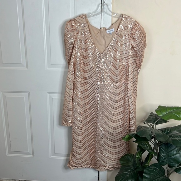 Faeriesty V-Neck Long Sleeve Sequin Cocktail Evening Holiday Dress Size 4XL - Picture 2 of 15
